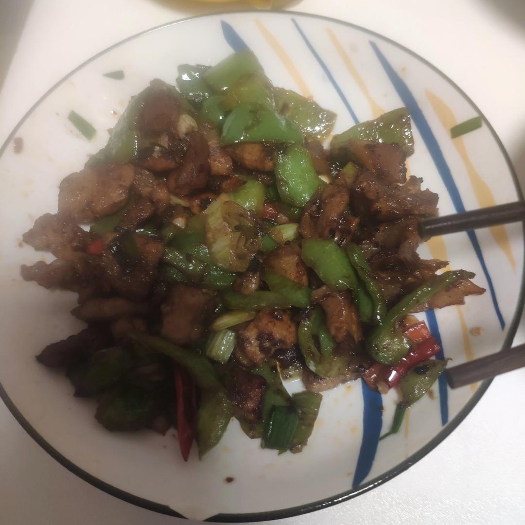 尖椒炒五花肉