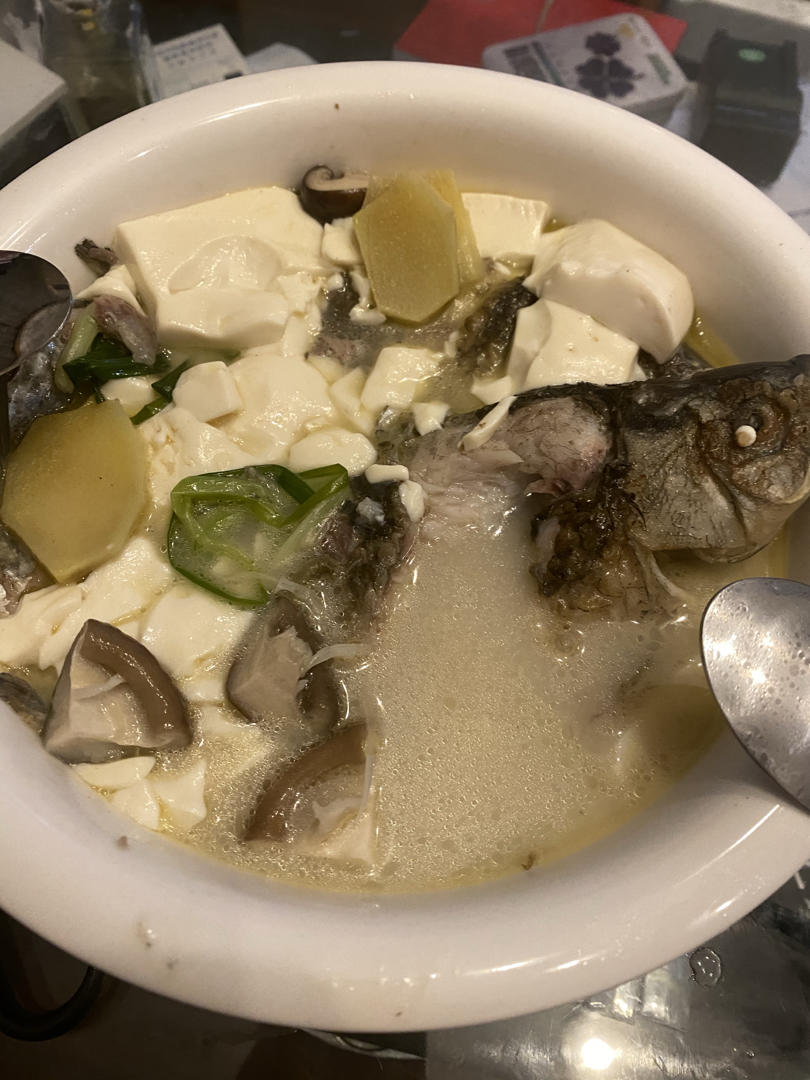 厨师长教你：“鲫鱼豆腐汤”的家常做法，满满的烹饪原理