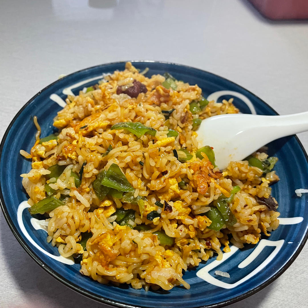 泡面和米饭的神仙搭配❗一口就爱上的炒饭❗