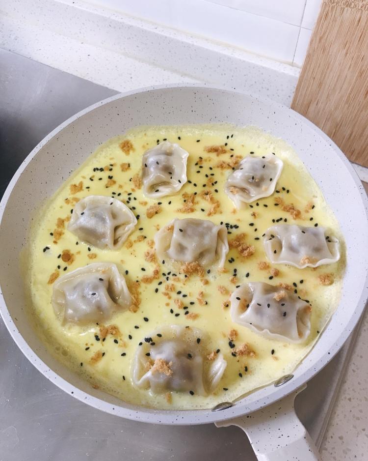 0失败的【抱蛋煎饺】速冻饺子🥟版