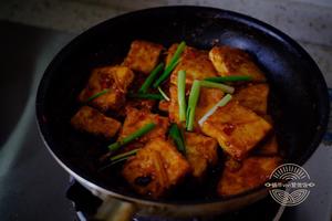 剁椒香煎老豆腐（巨好吃巨下饭）的做法 步骤7