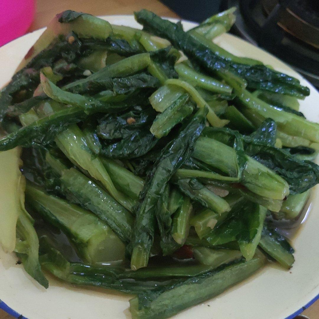 清炒油麦菜