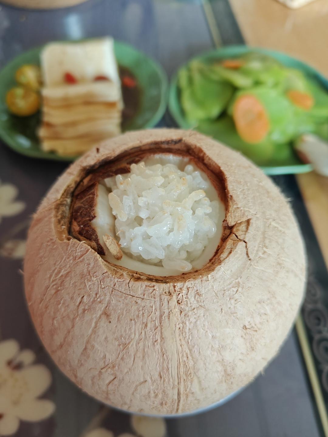 清香软糯—椰子饭