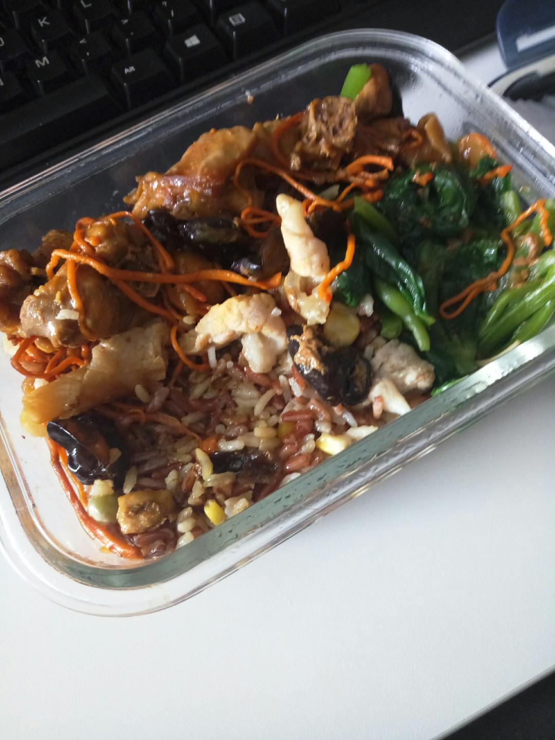 带饭翻工——午饭打卡