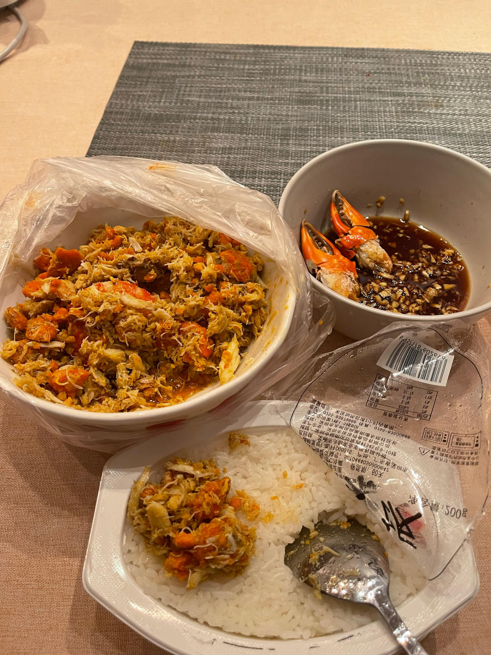 不时不食，不过一碗蟹肉饭。（附详细剥蟹教程）