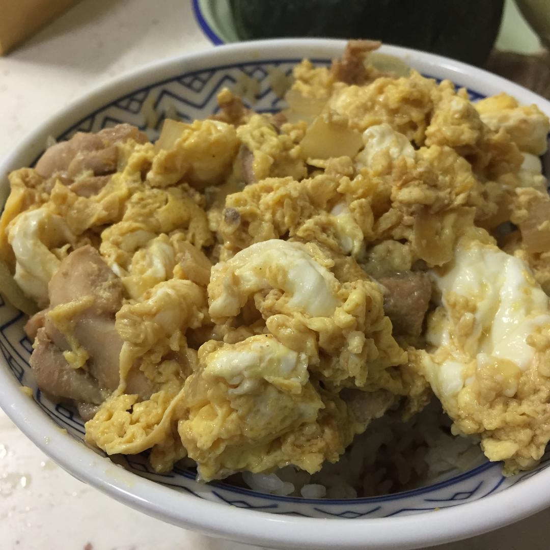 用中式食材做“日式鸡肉亲子丼”的做法 步骤17