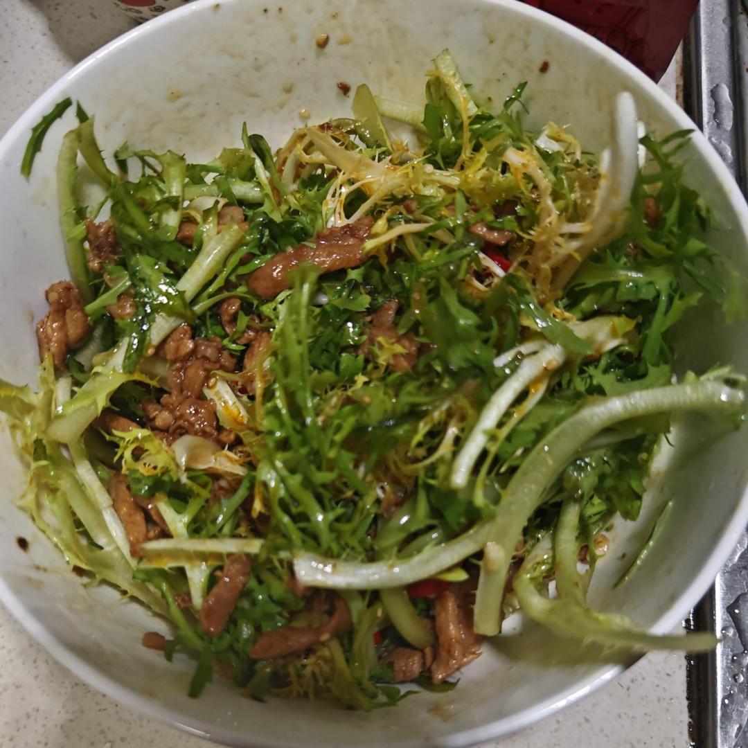 肉丝苦菊