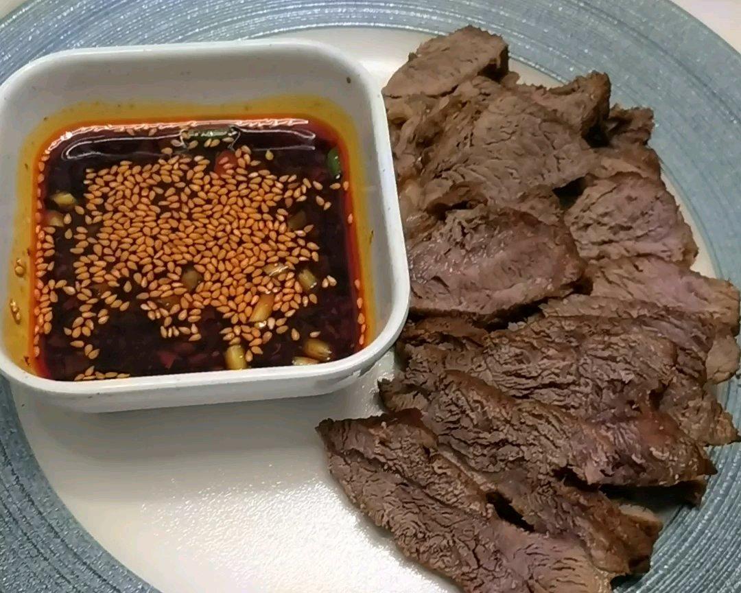 卤牛肉