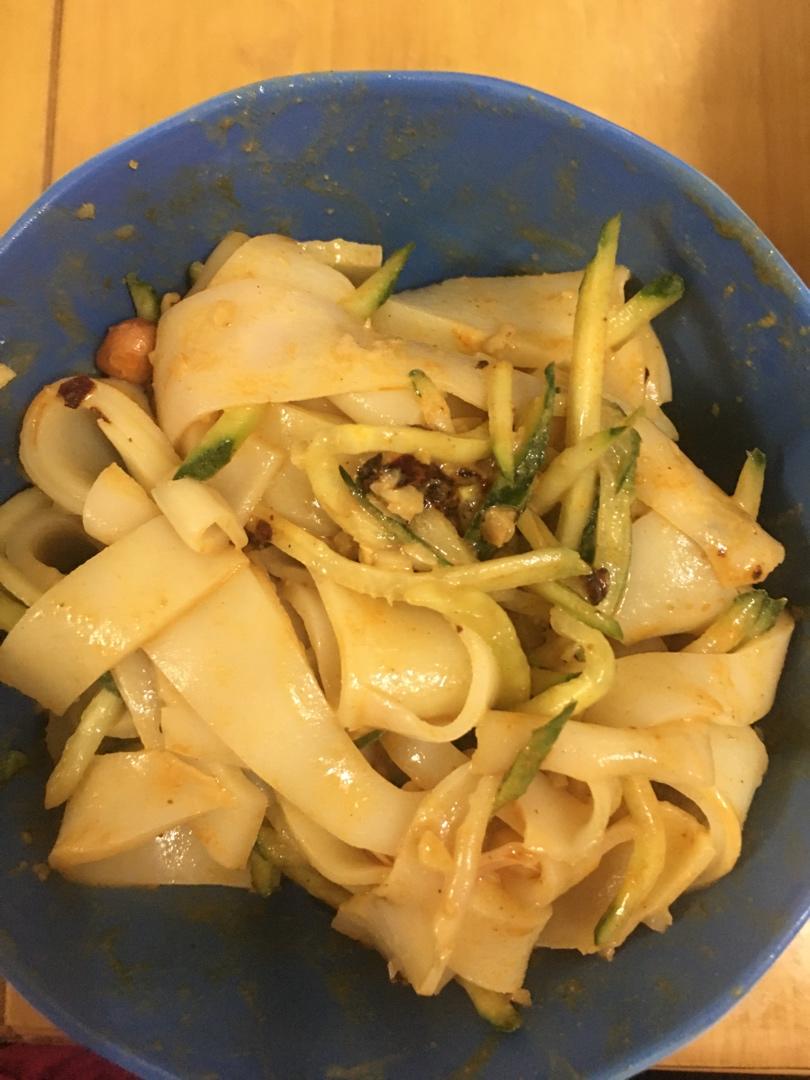 万能快手凉皮❗️不用洗面❗️不破皮❗️