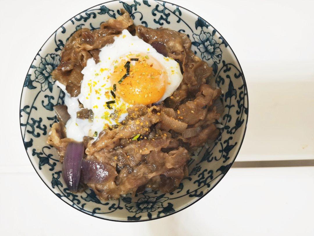 肥牛饭