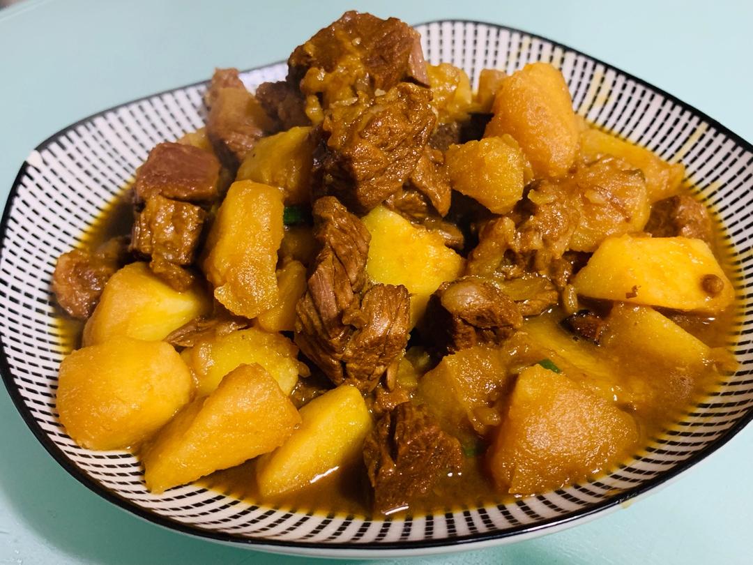 土豆炖牛肉