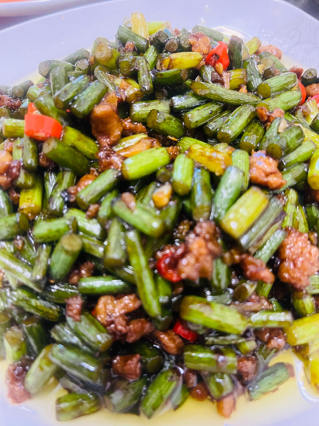 蒜苔炒肉末，三碗米饭都不够吃