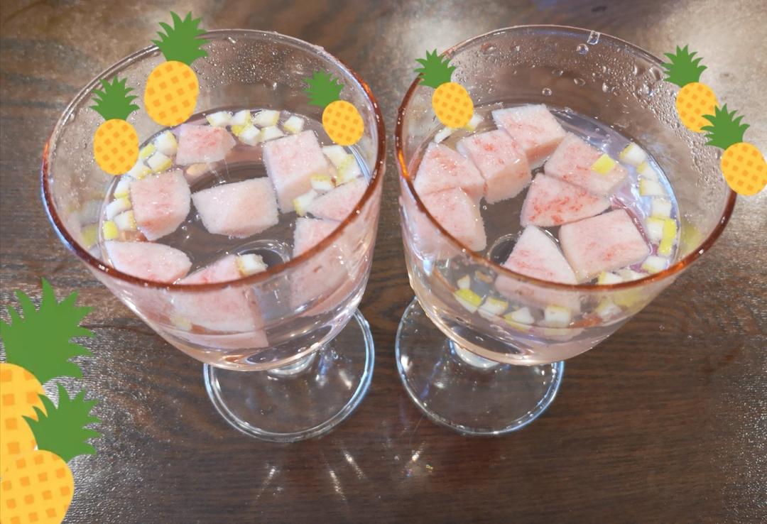 夏日清凉桃子汽水