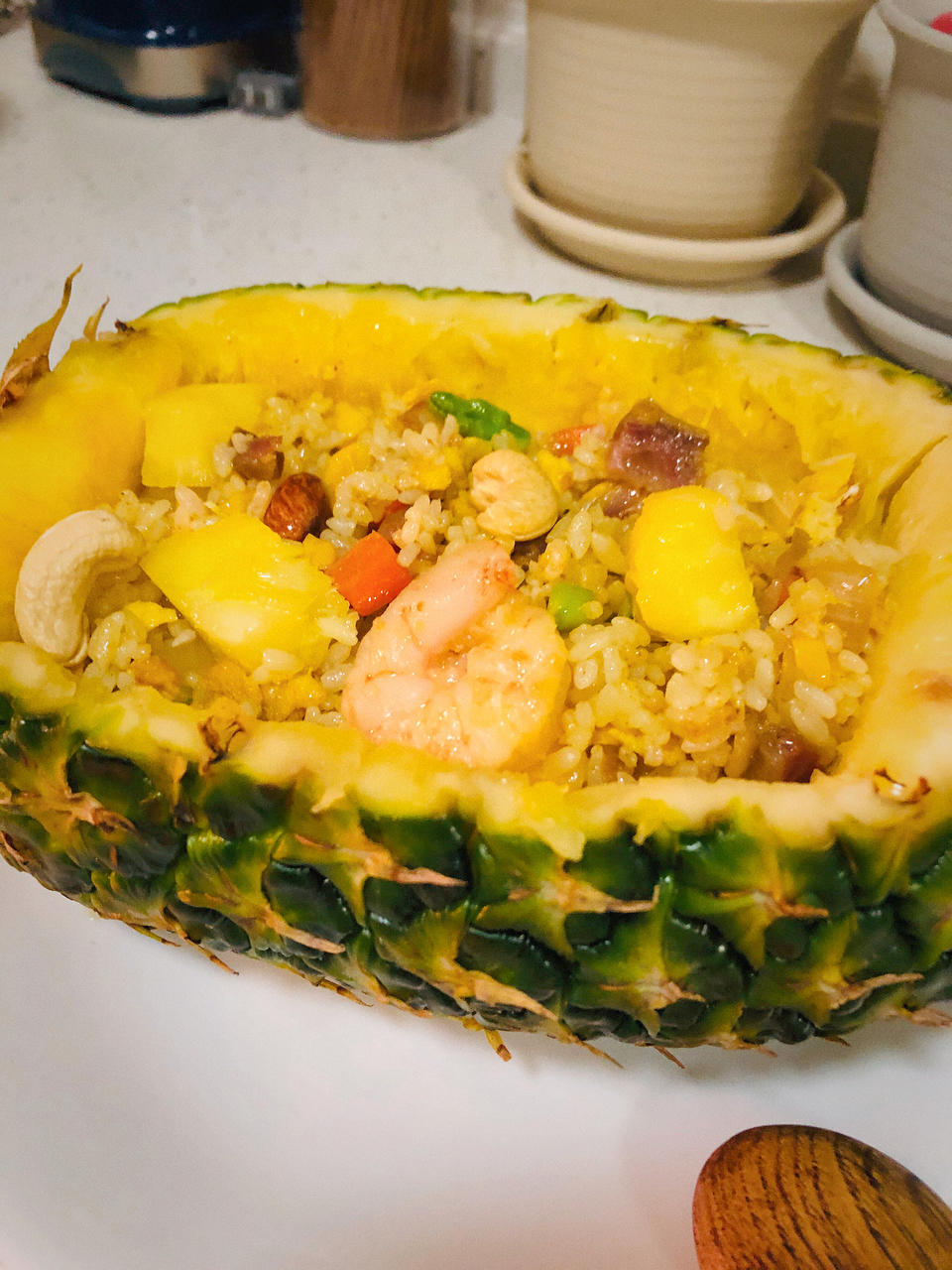 虾仁菠萝炒饭
