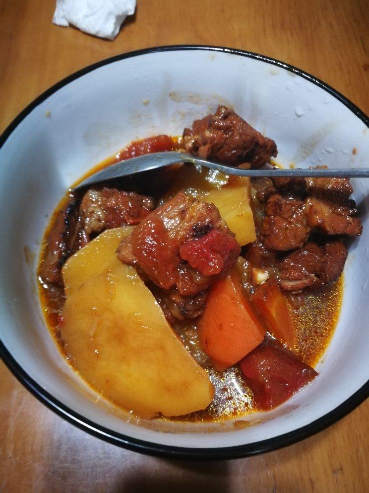 番茄土豆炖牛腩