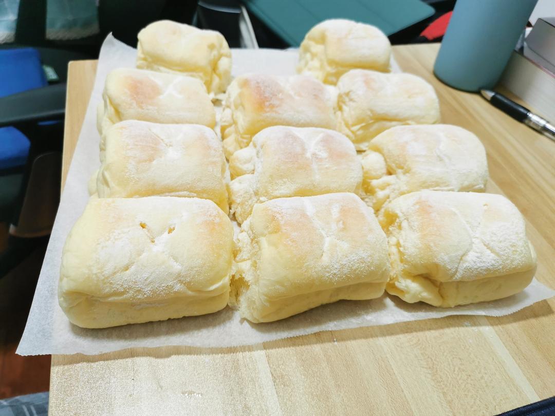 小美 胖嘟嘟日式面包