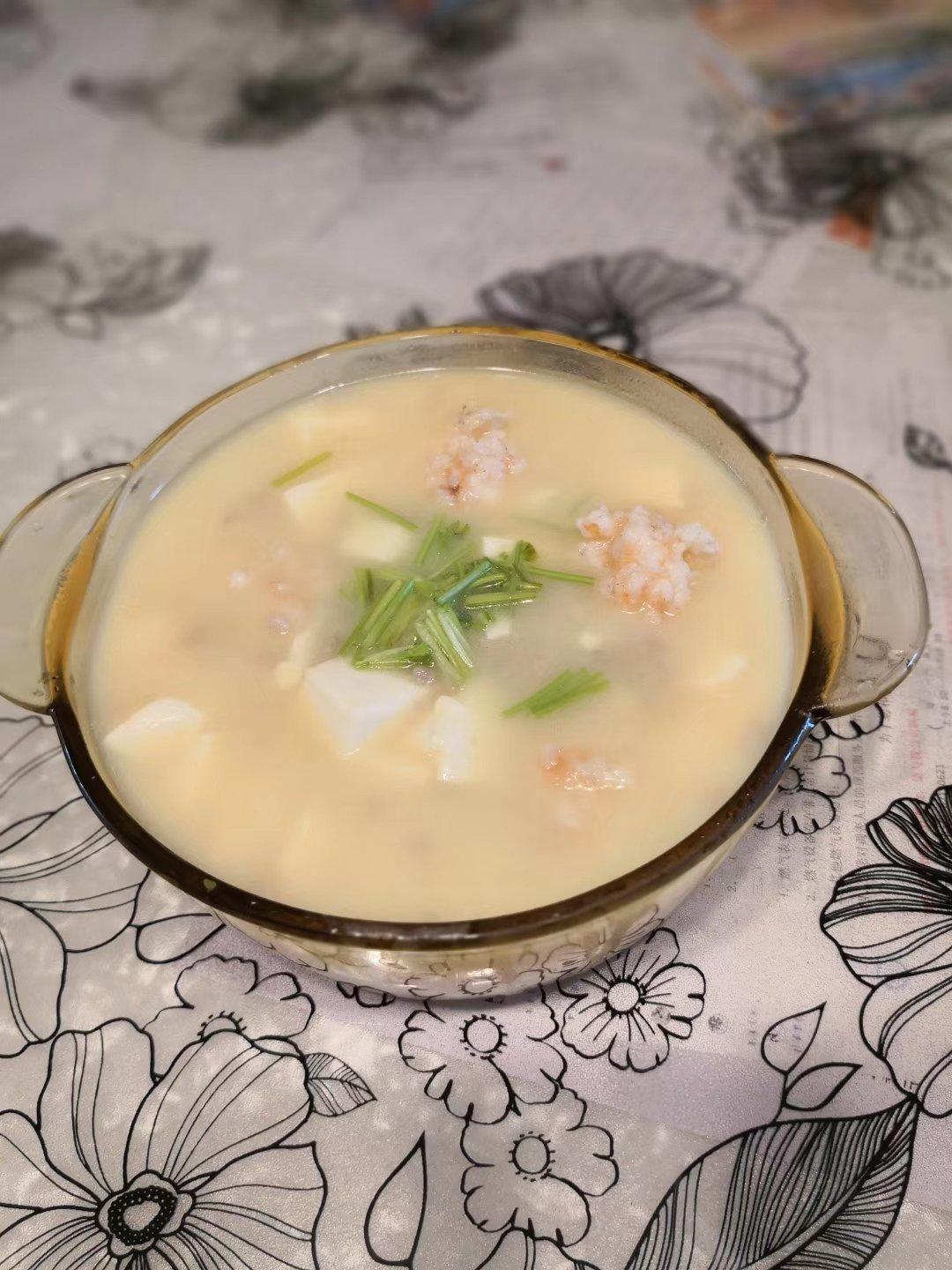 虾仁豆腐煲
