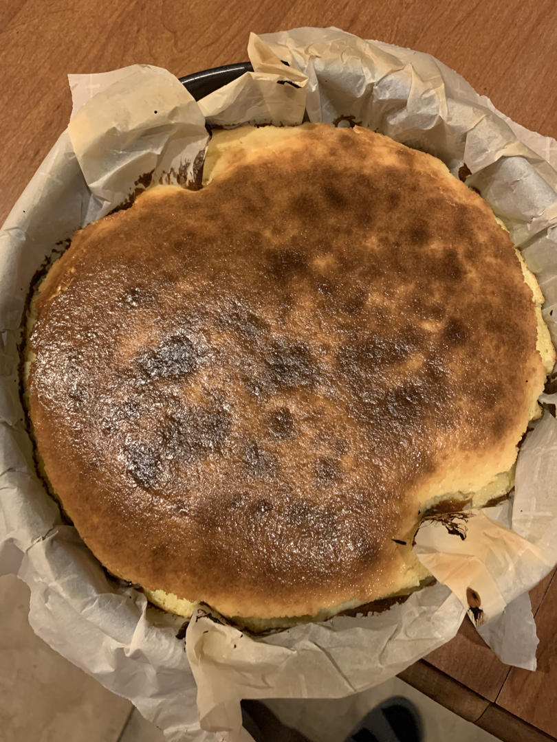 快手的网红basque cheesecake巴斯克焦芝士蛋糕