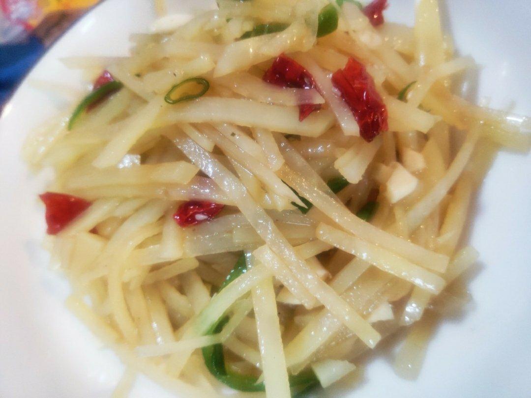 凉拌土豆丝