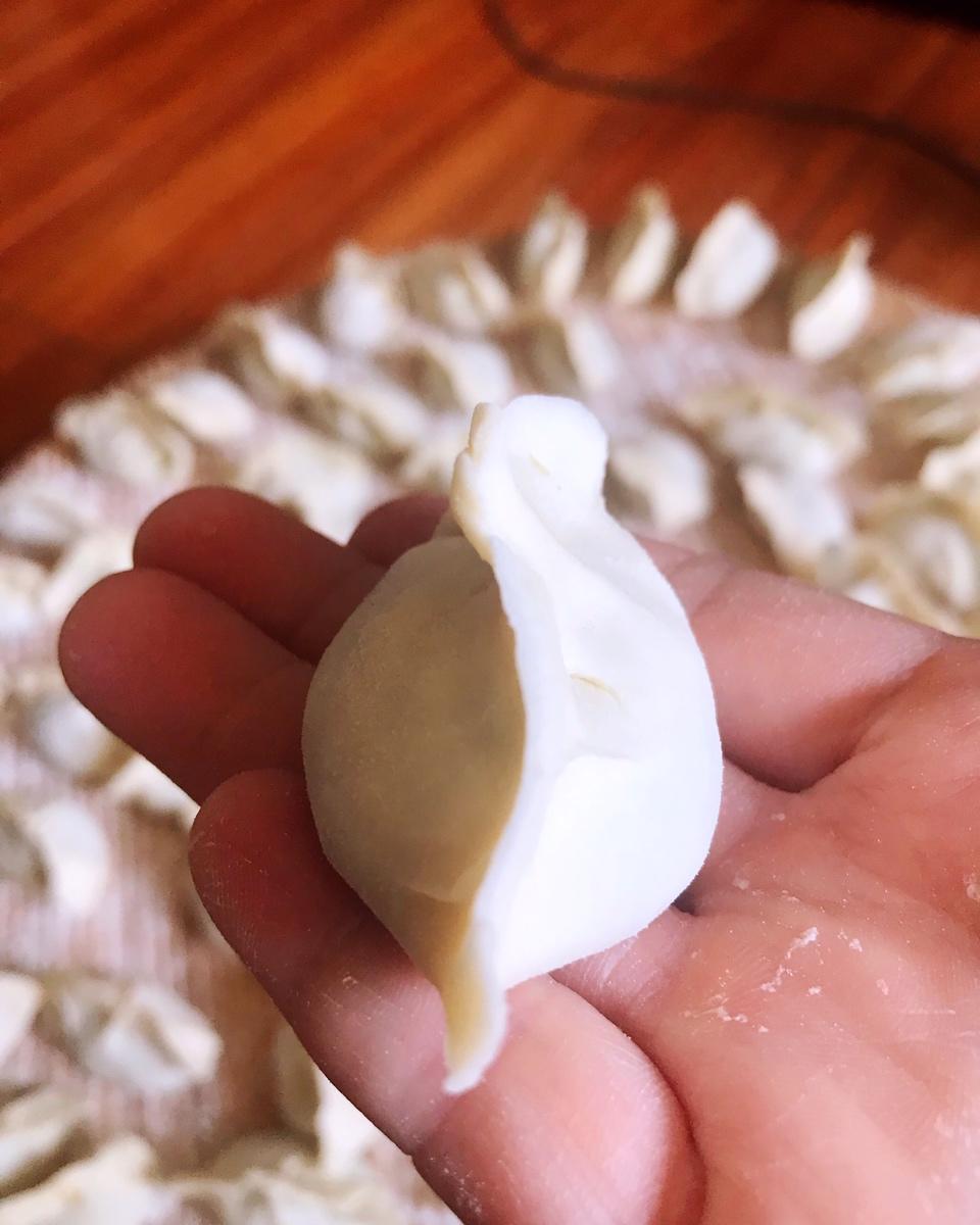 普通大肚饺子包法（内有羞答答小视频ヾ(@^▽^@)ノ　）
