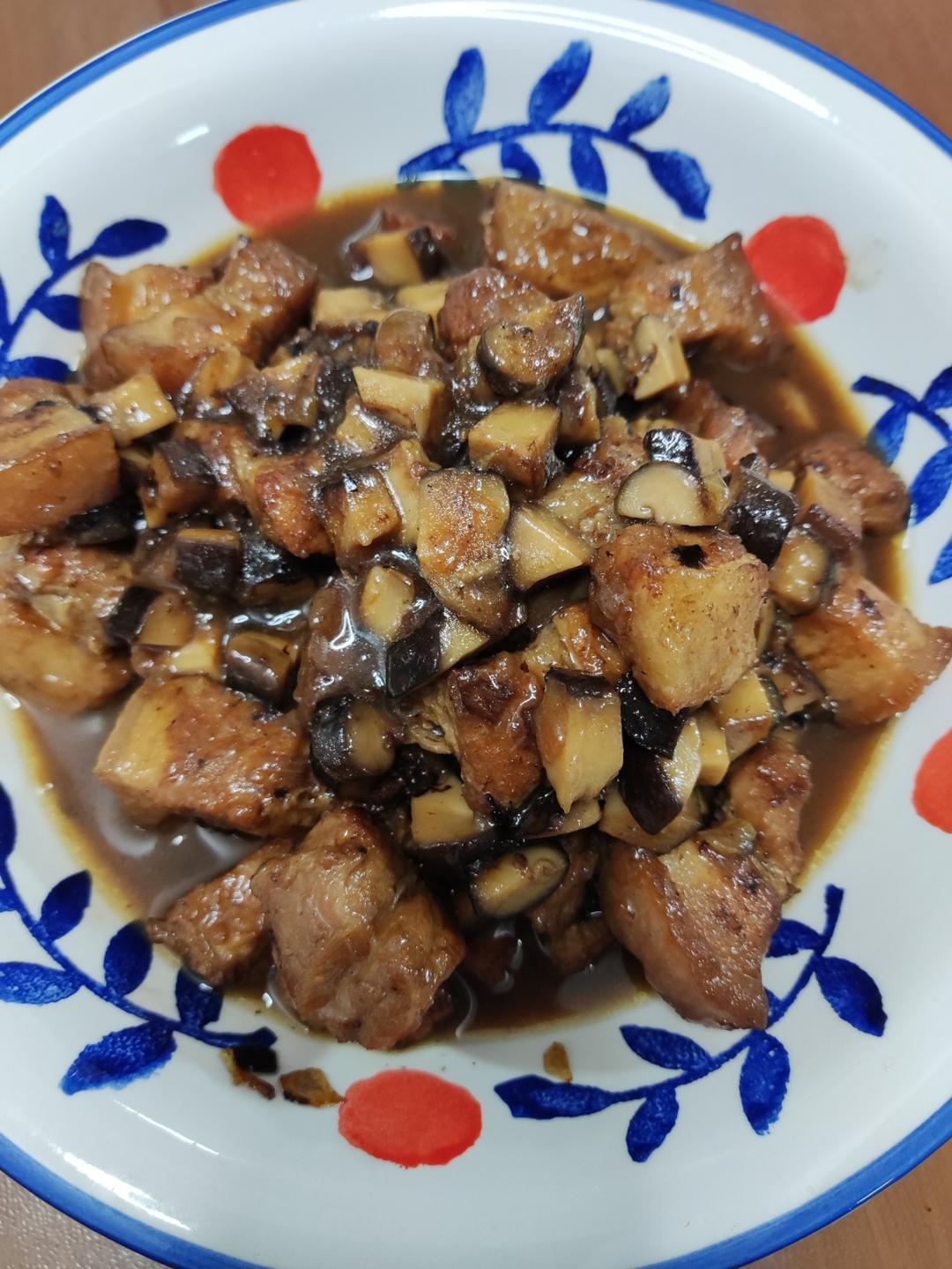 台式卤肉饭~