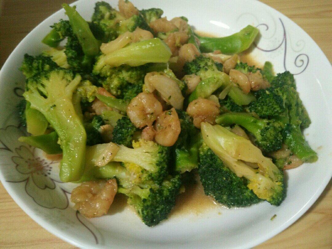 虾仁炒西兰花