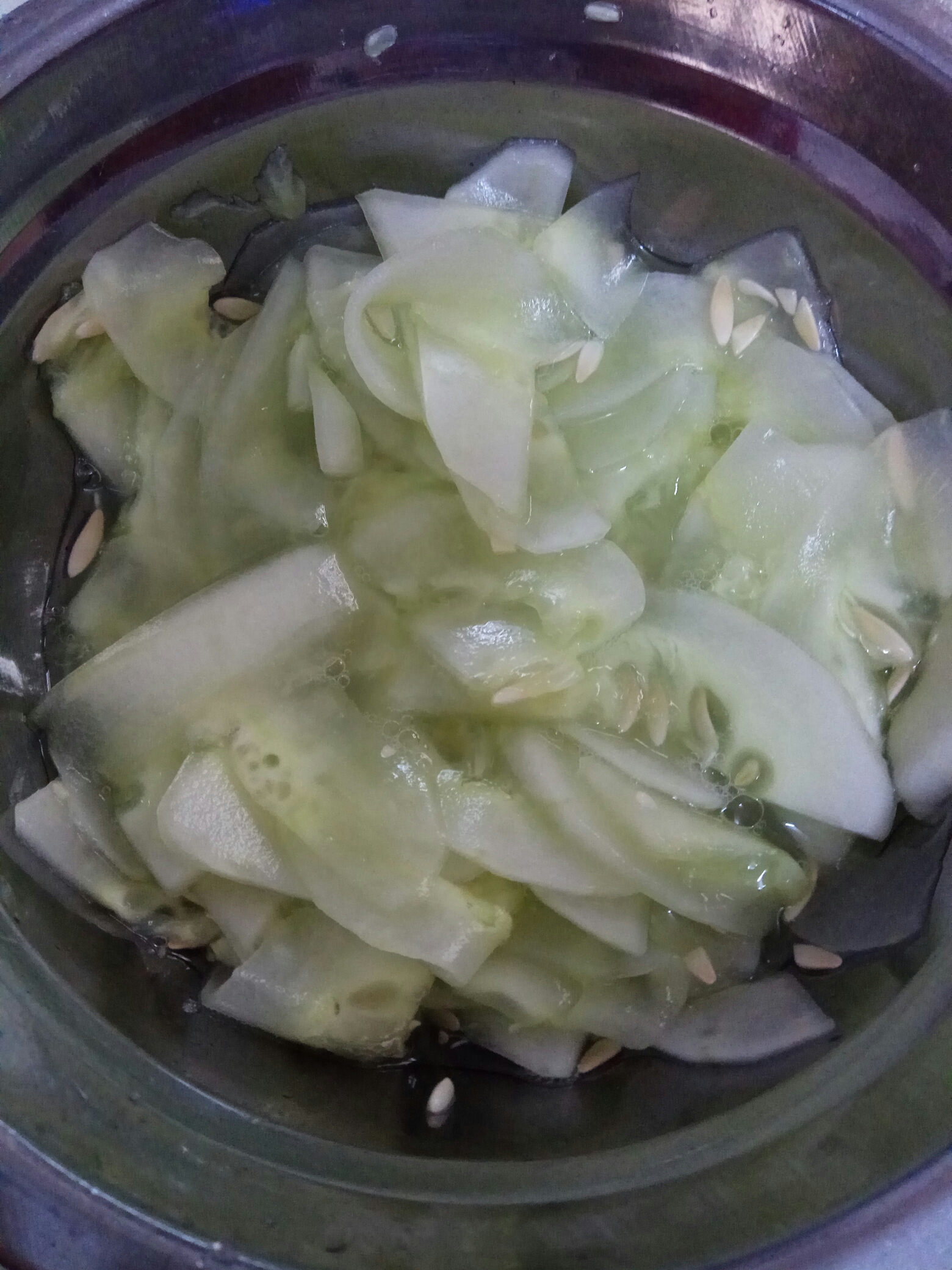 腌制青瓜的做法 步骤3