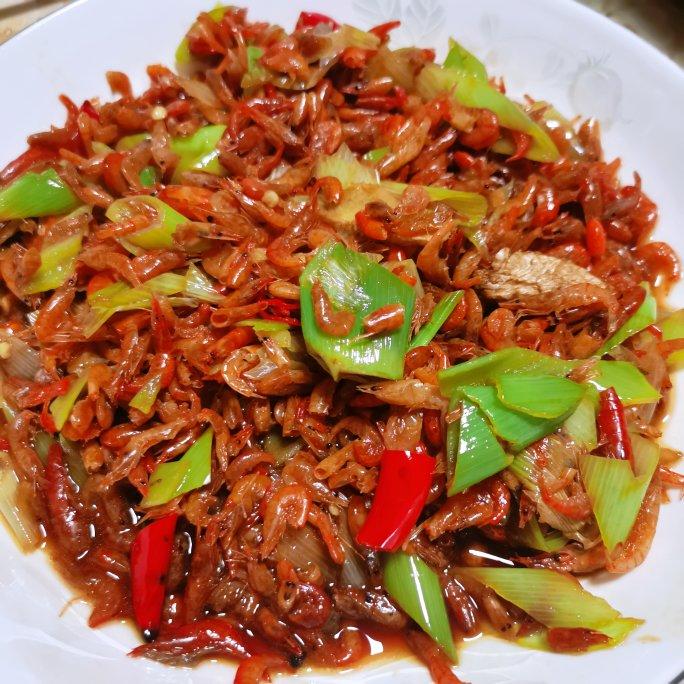 超级下饭的尖椒炒小虾米