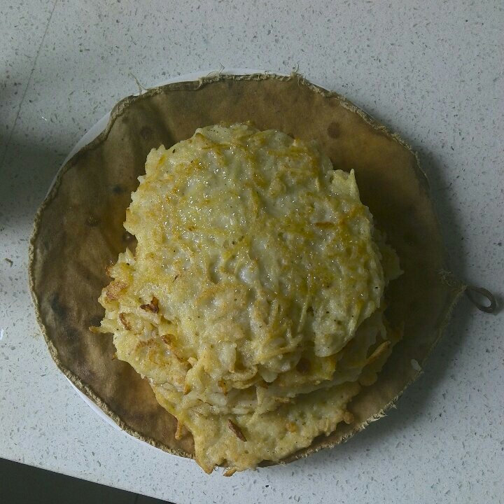米饭土豆鸡蛋饼