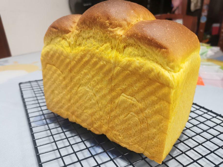 南瓜炼奶吐司