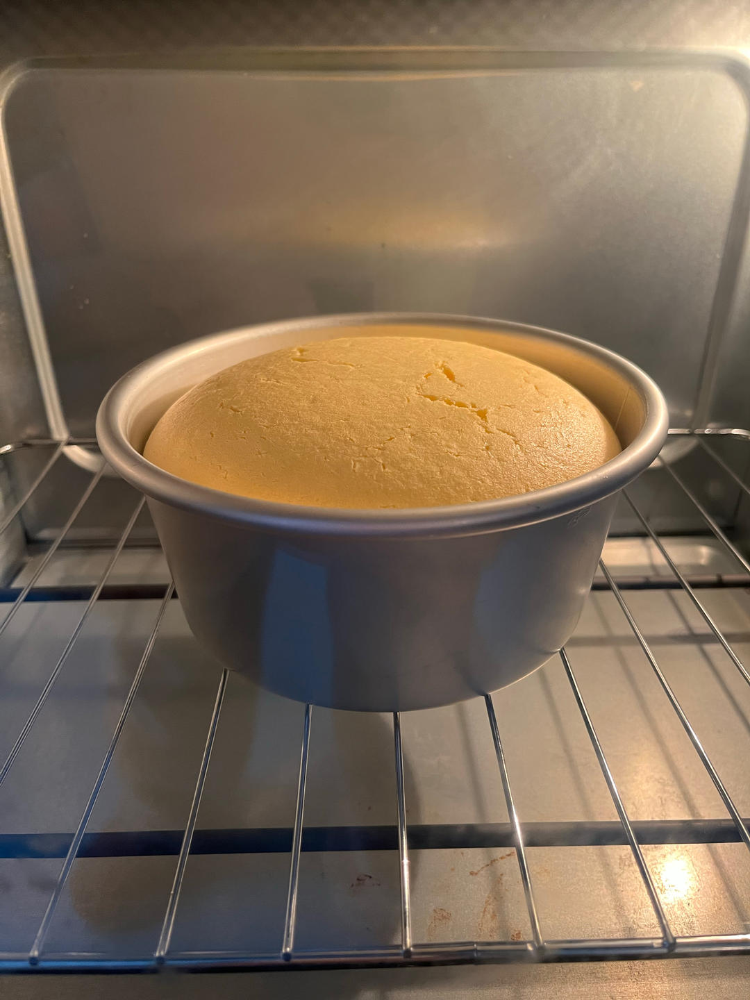 6寸基础版戚风蛋糕胚（附上我做的黄金果生日蛋糕）