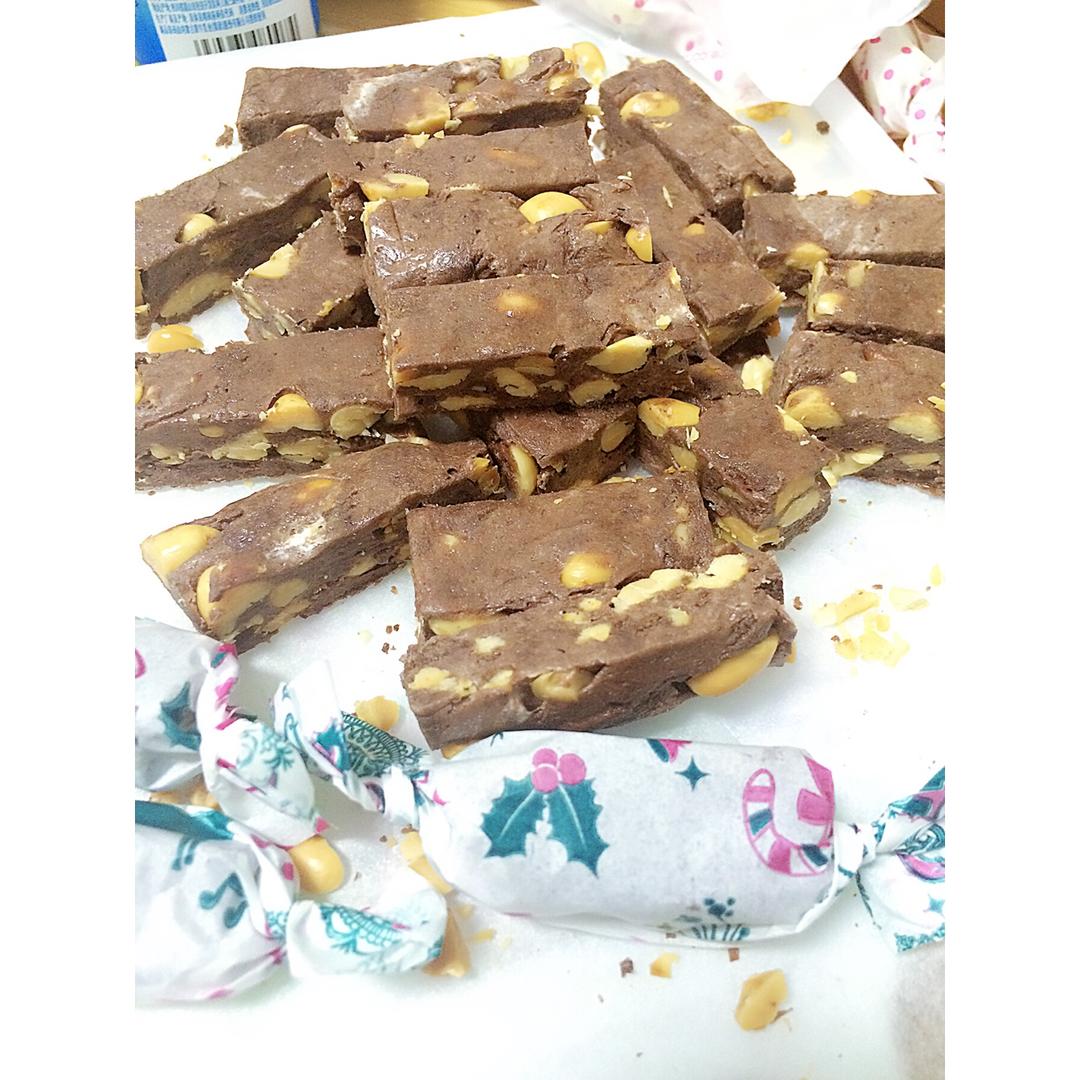 多味花生牛轧糖