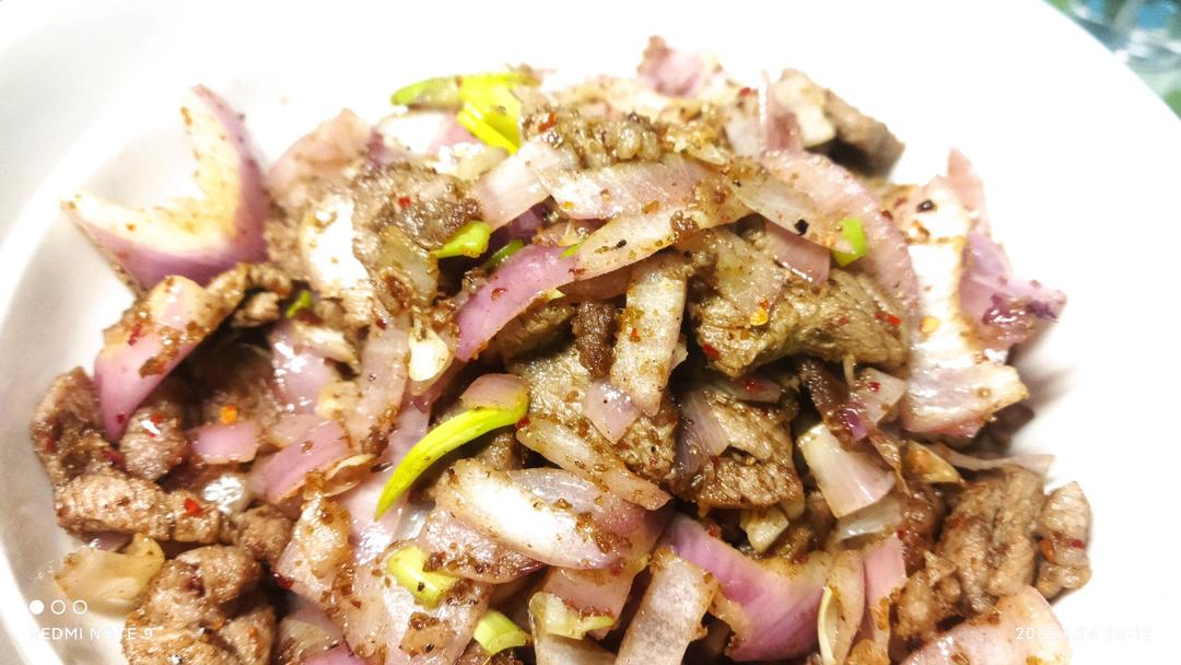 超越羊肉串的孜然爆炒羊肉