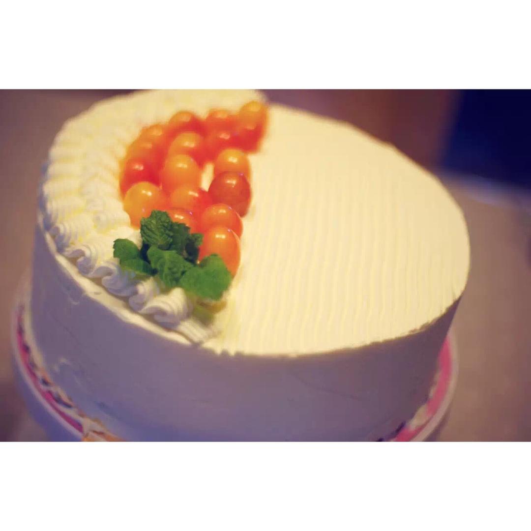 详细的裱花教程--彩虹蛋糕