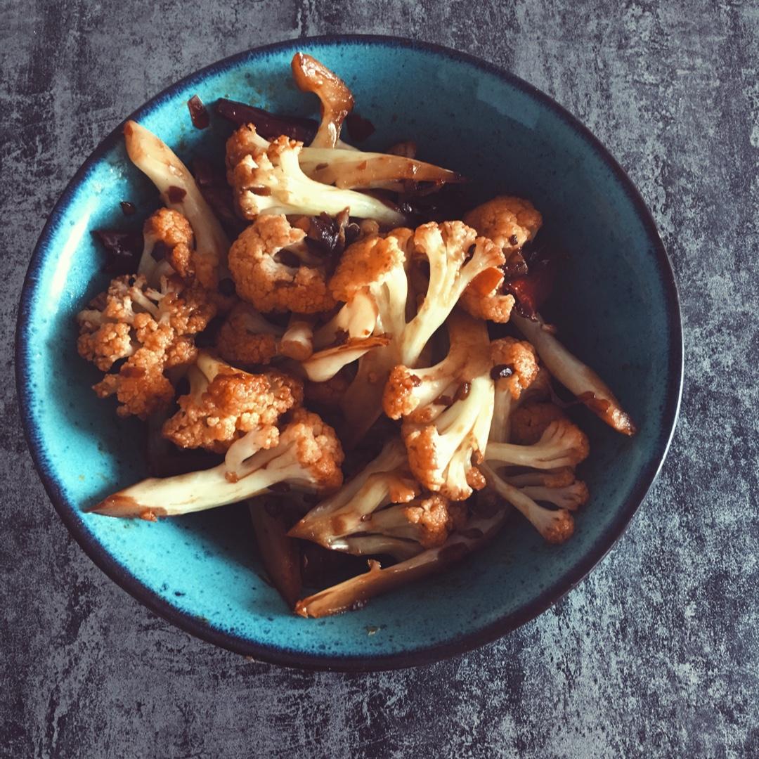 很“浪费”米饭的家常菜之一-------干锅菜花