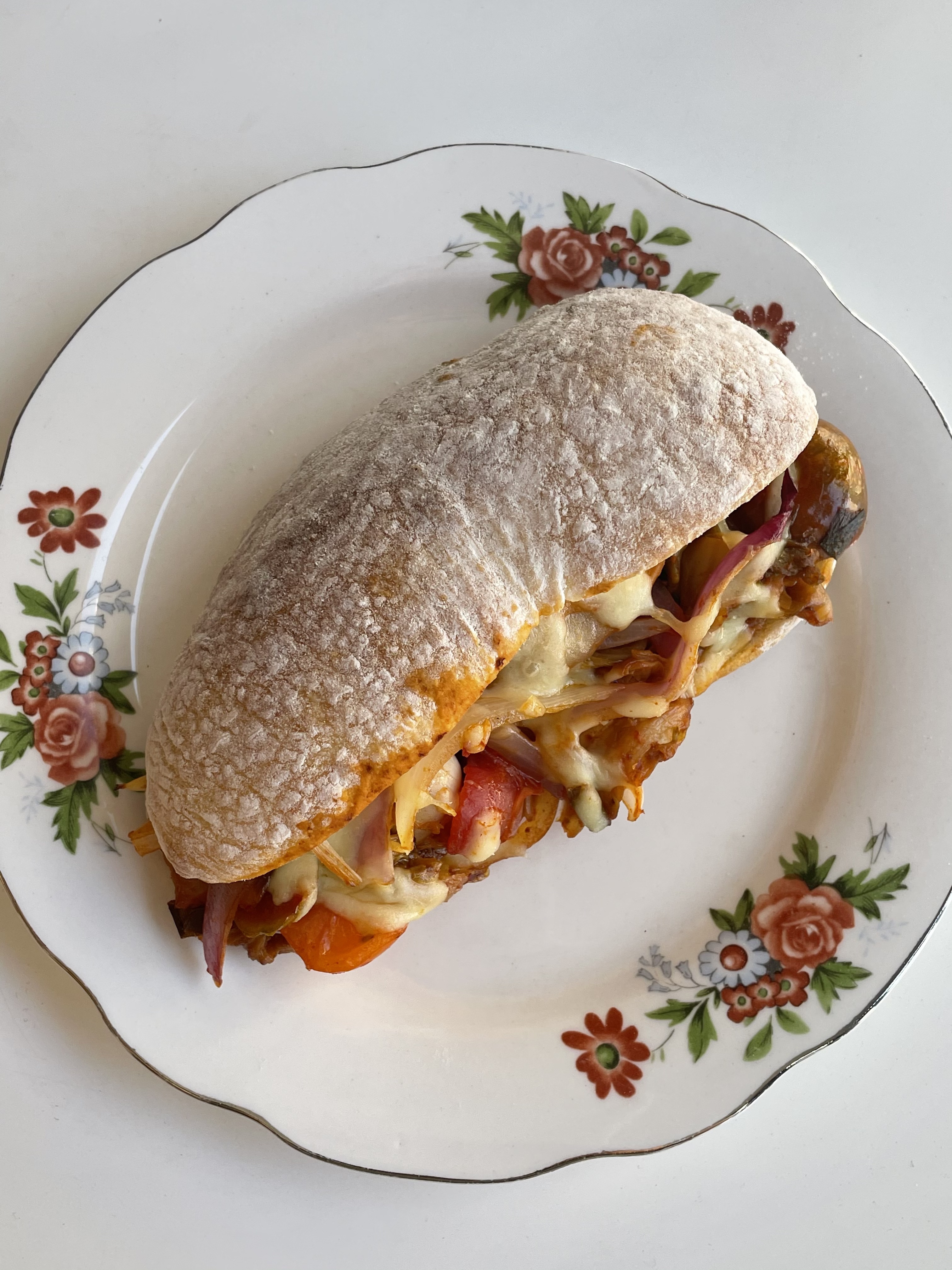 早餐快手芝士蔬菜烤恰巴塔三明治🥪的做法