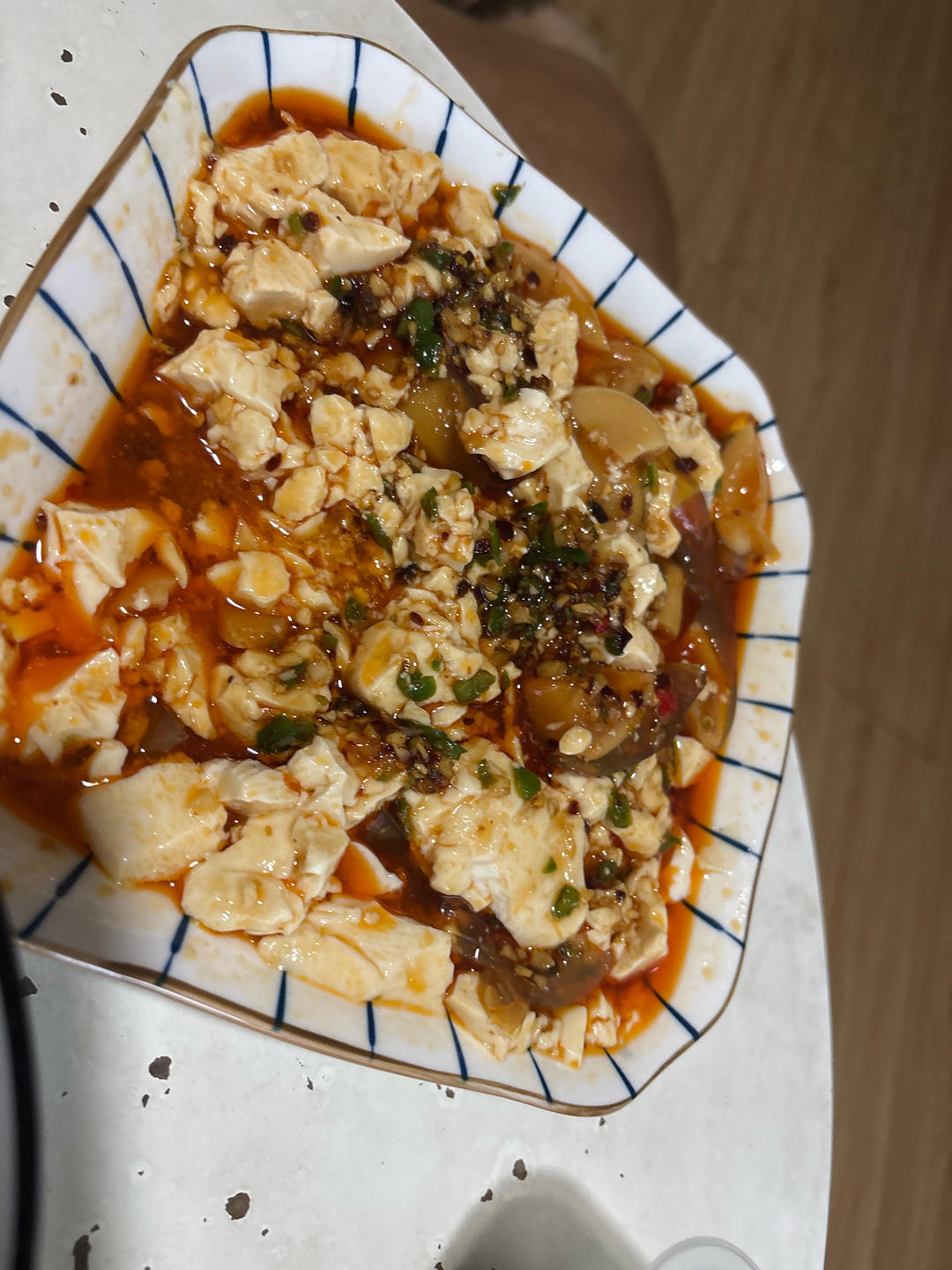 皮蛋拌豆腐
