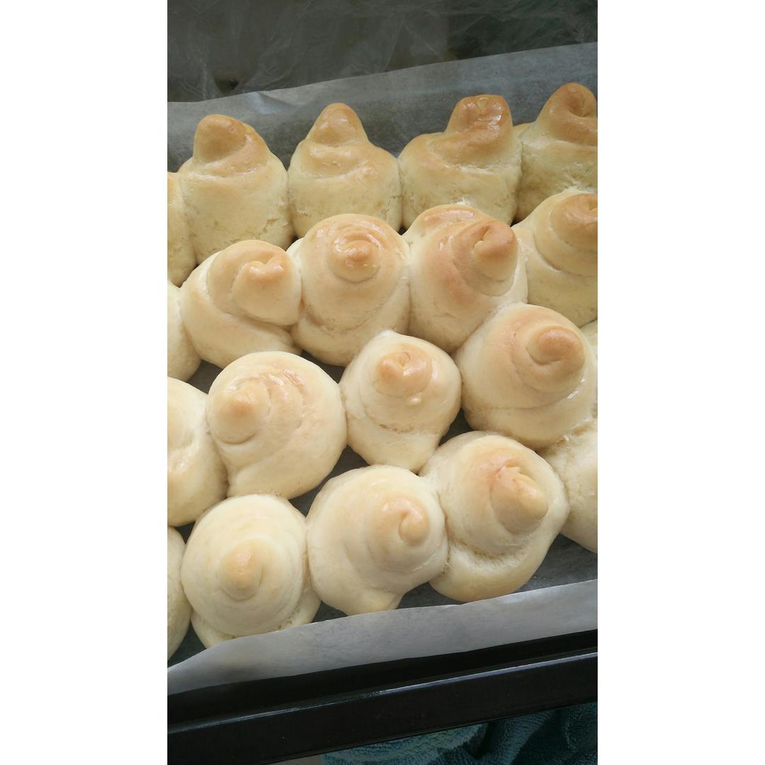 奶油蜂蜜小面包