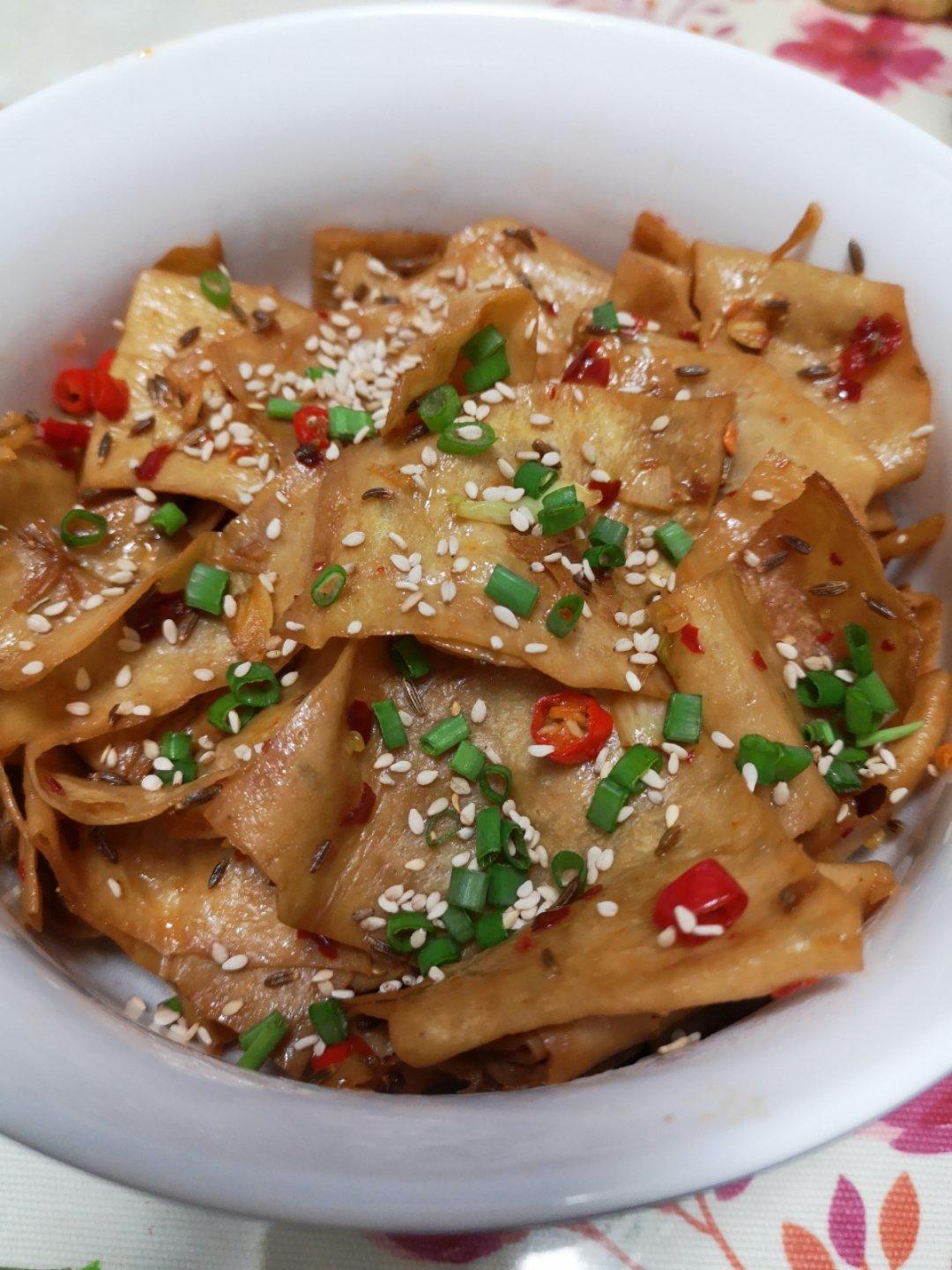 馋嘴小食| 自制麻辣豆皮