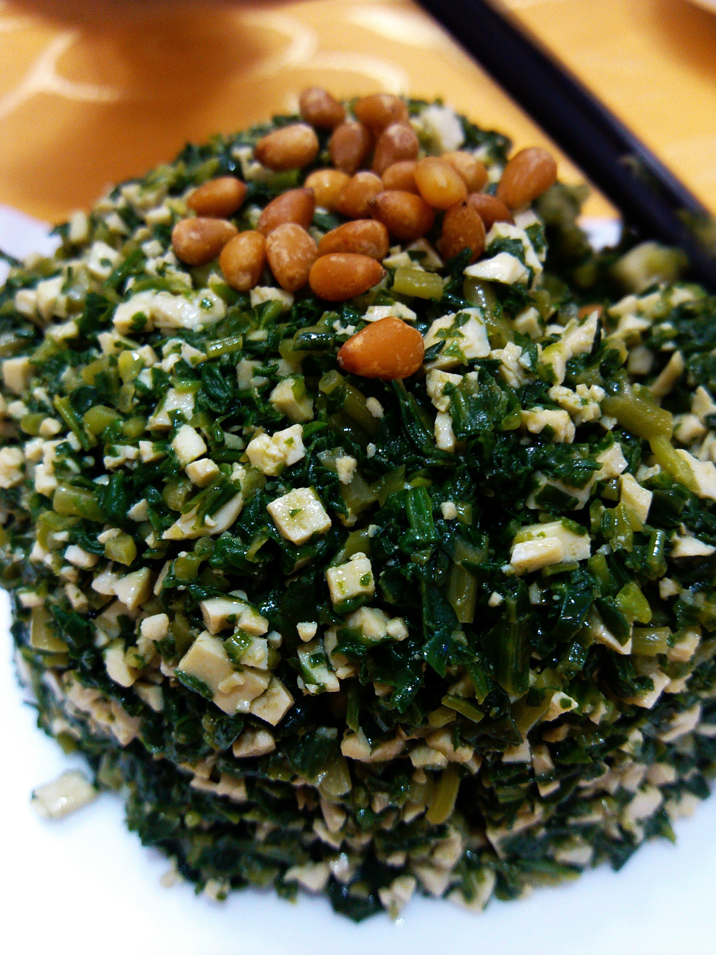 凉拌香干马兰头