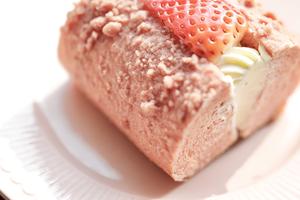 草莓乳酪软欧🍓草莓魔法棒面包/💕高颜值少女心的做法 步骤32