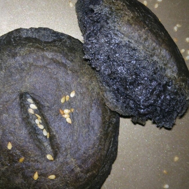 黑芝麻糊软面包