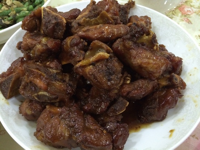 不用一滴酱油的糖醋排骨