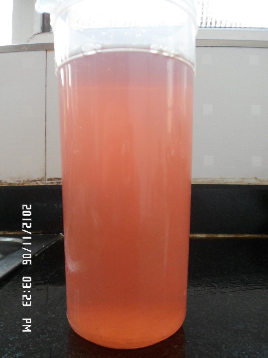 冰糖山楂水的做法 步骤3