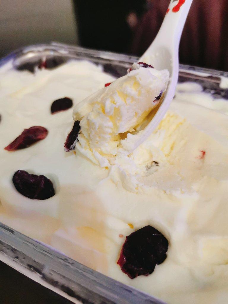 冰淇淋（消耗淡奶油）