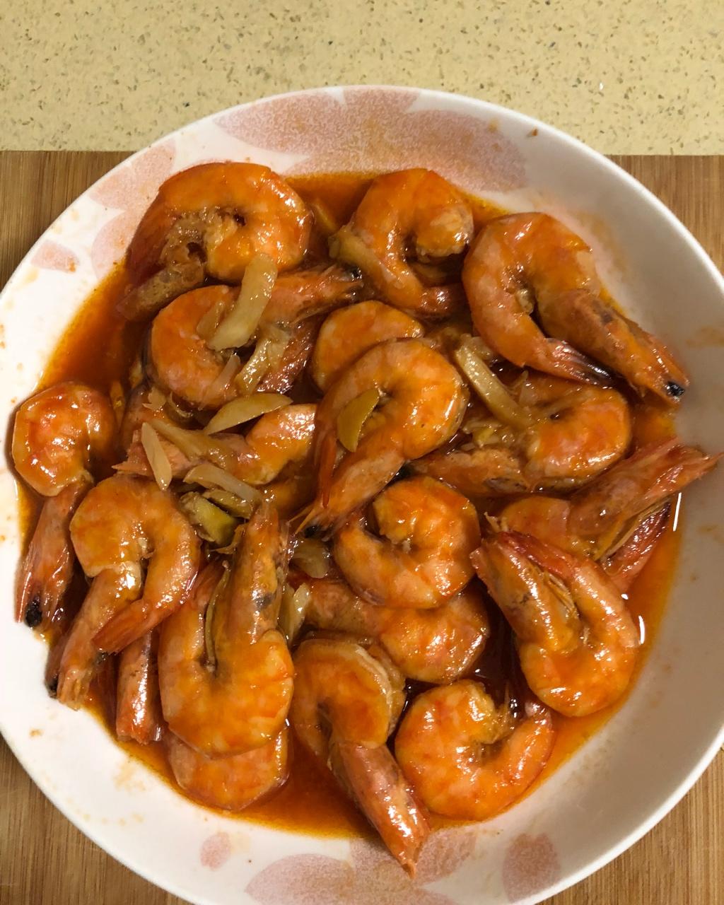 让手机先吃做的油焖大虾