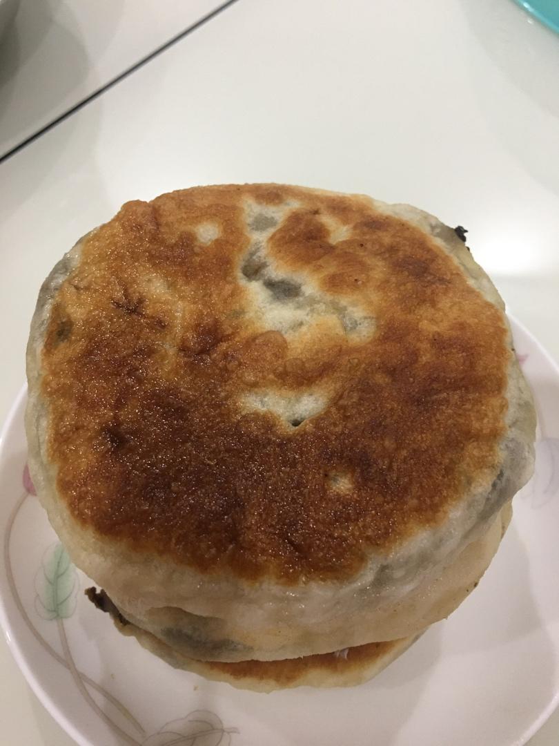 梅菜干肉饼