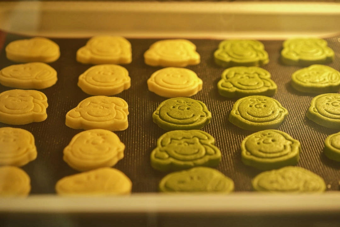 奶香造型曲奇【附曲奇平整、花纹明显小诀窍、可做糖霜饼干底】