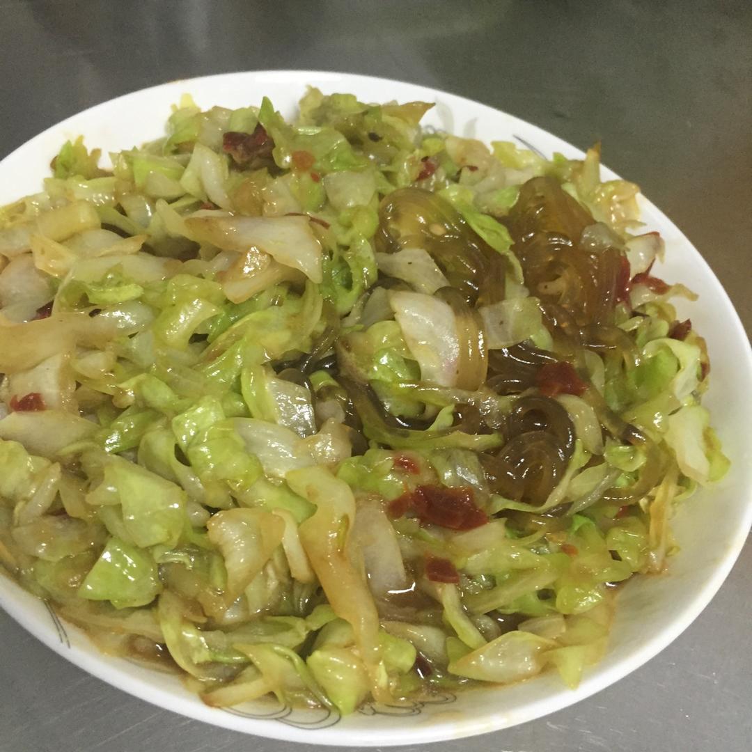 卷心菜炒粉丝 Glass noodles with Cabbage