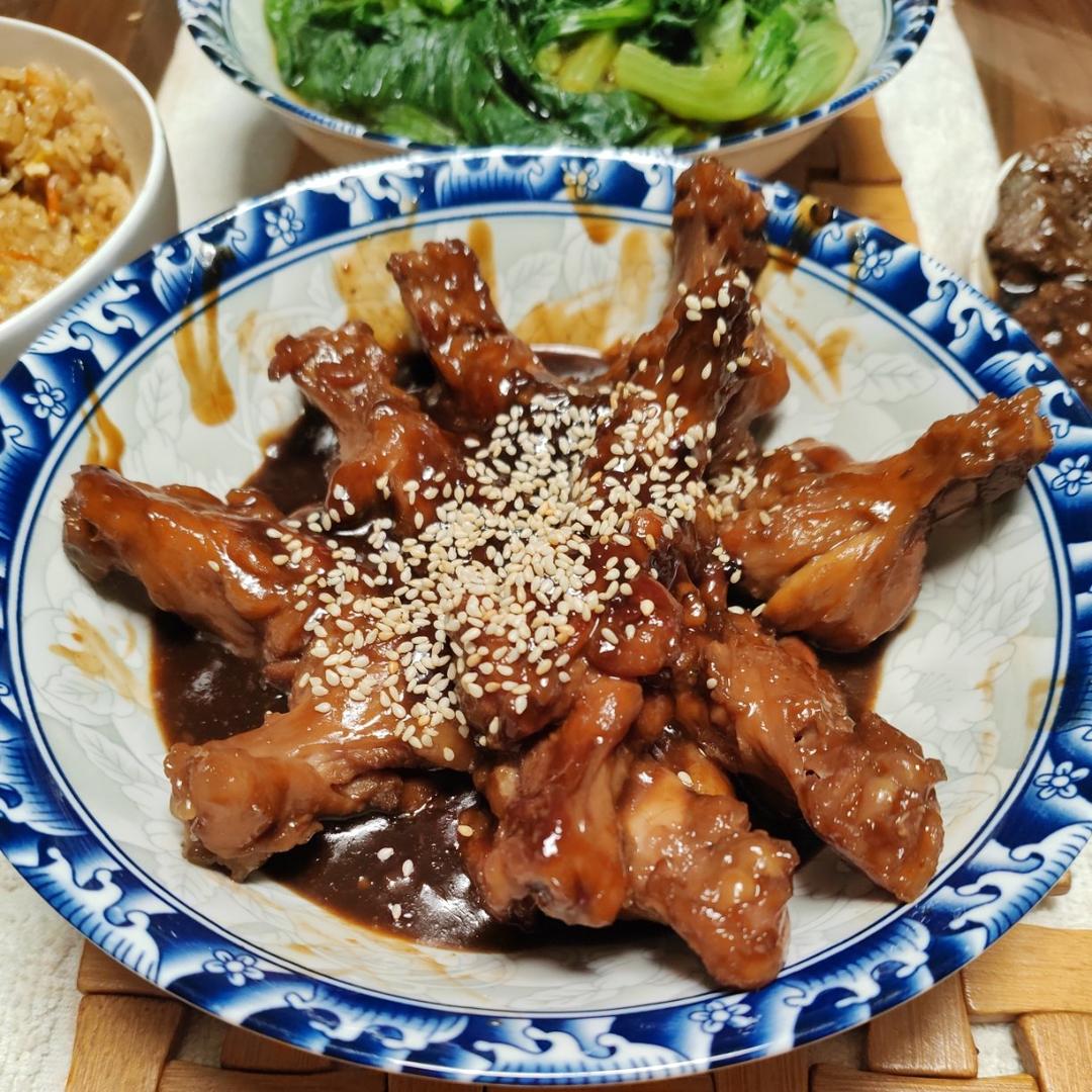 简单三步做成酱香小鸡腿
